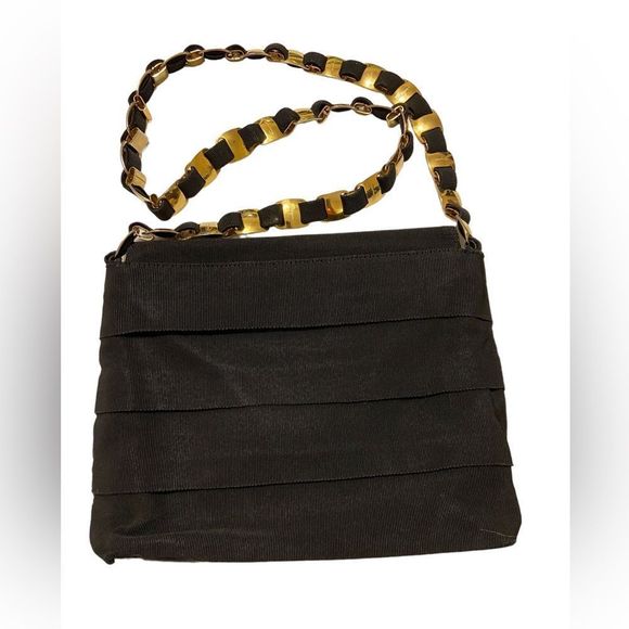 Salvatore Ferragamo Handbags - Vintage Salvatore Ferragamo Bags Salvatore Chain Link Shoulder Bag.